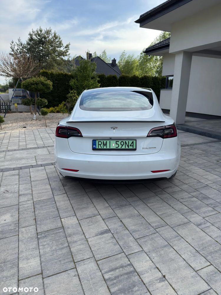 Tesla Model 3 - 26