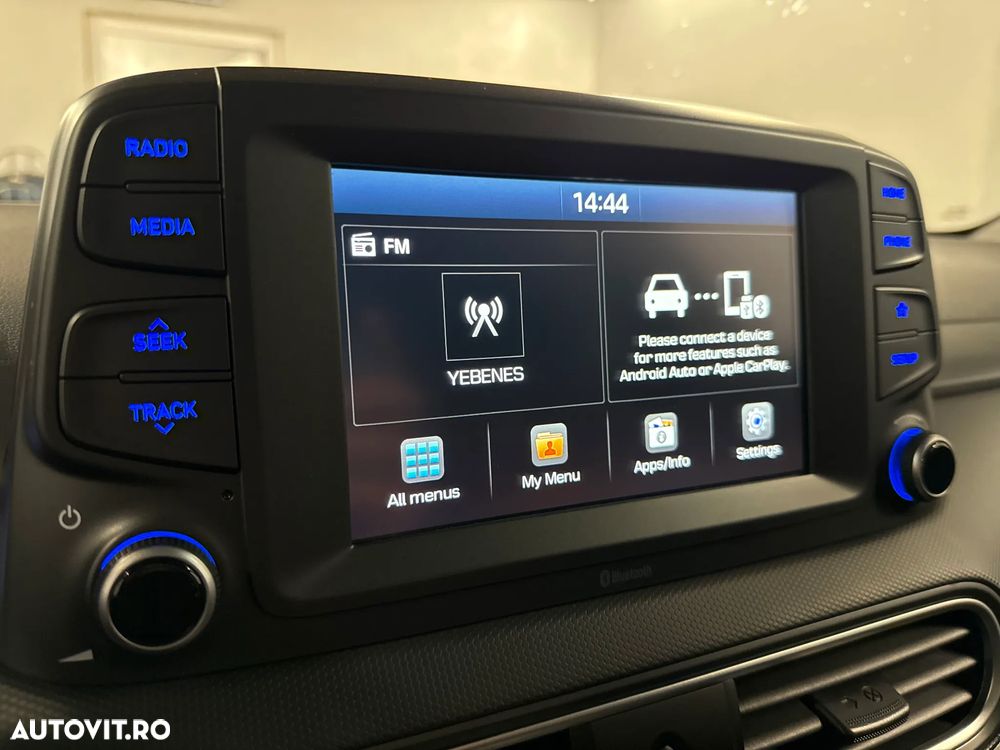 Hyundai KONA - 19