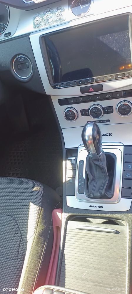 Volkswagen Passat 2.0 TDI 4Mot Highline DSG - 4