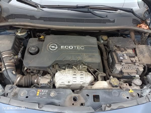 Para Peças Opel Corsa E (X15) - 8