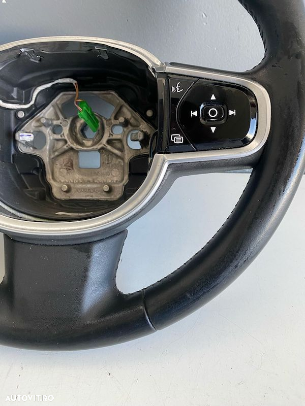 Volan VOLVO XC90 S90 V90 V60 XC60 2018+ 31407813 - 3
