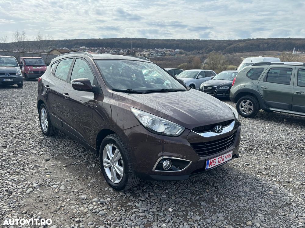 Hyundai ix35 2.0 CRDI 4WD Comfort - 2