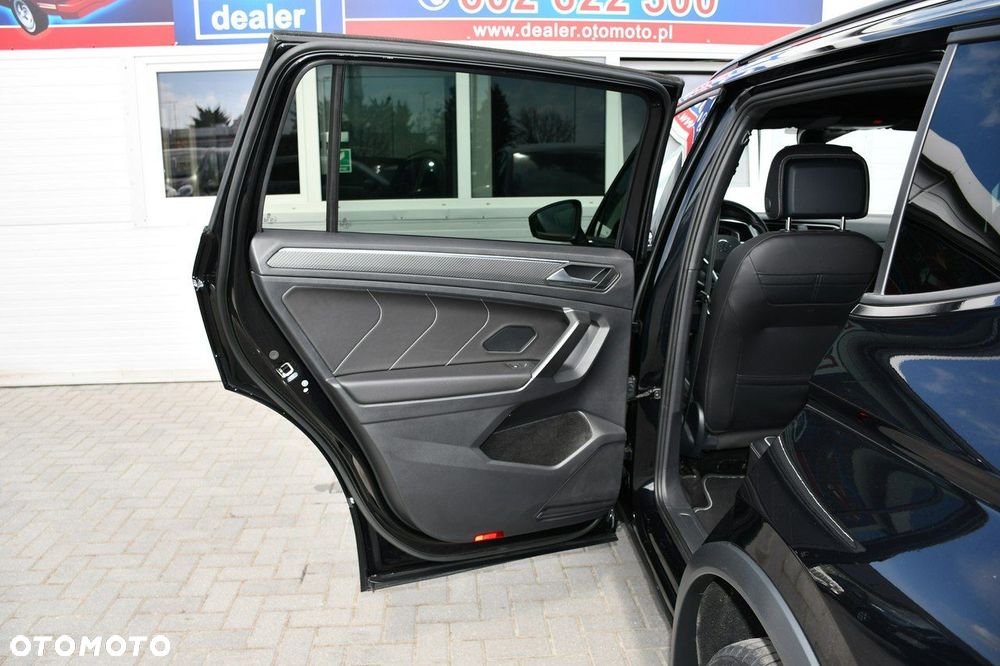 Volkswagen Tiguan 1.5 TSI OPF DSG R-Line - 38