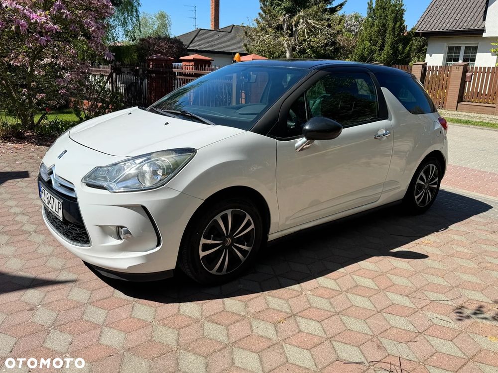 Citroën DS3 1.6 e-HDi SoChic - 1