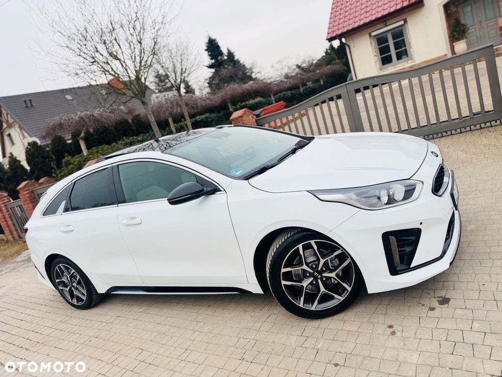 Kia ProCeed 1.5 T-GDI GT Line - 1