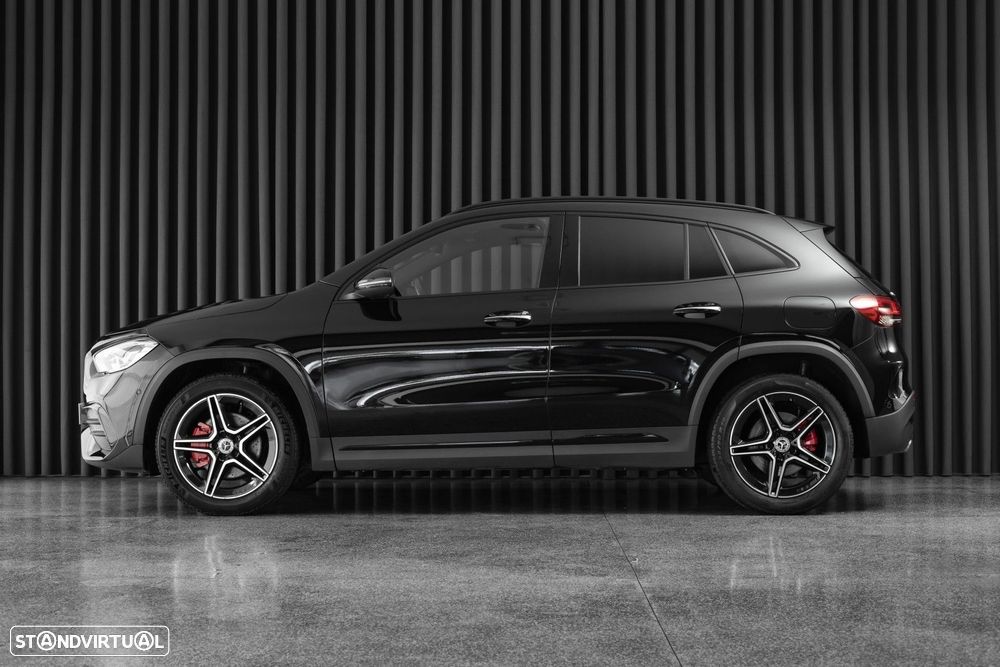 Mercedes-Benz GLA 250 e 8G-DCT AMG Line - 3