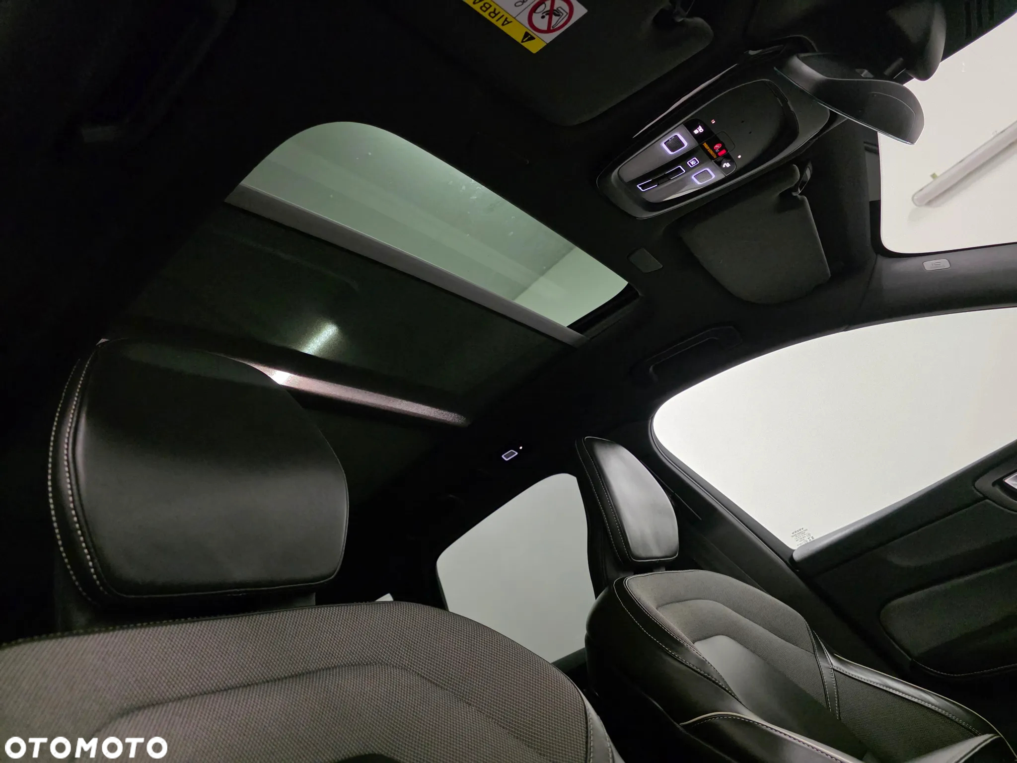 Volvo XC 60 B4 D Geartronic RDesign - 28