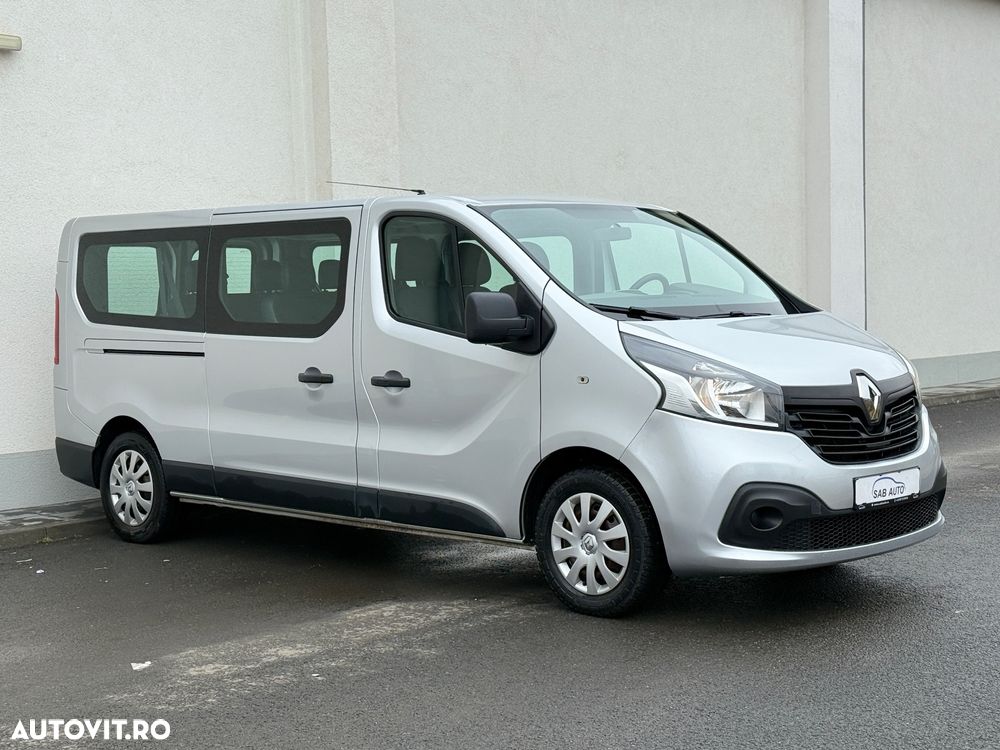 Renault Trafic Combi Authentique - 4