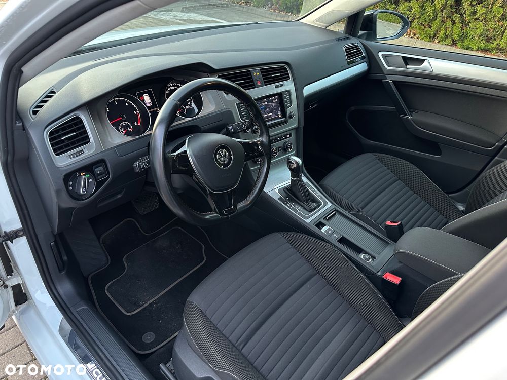 Volkswagen Golf 2.0 TDI BlueMotion Technology DSG Cup - 12