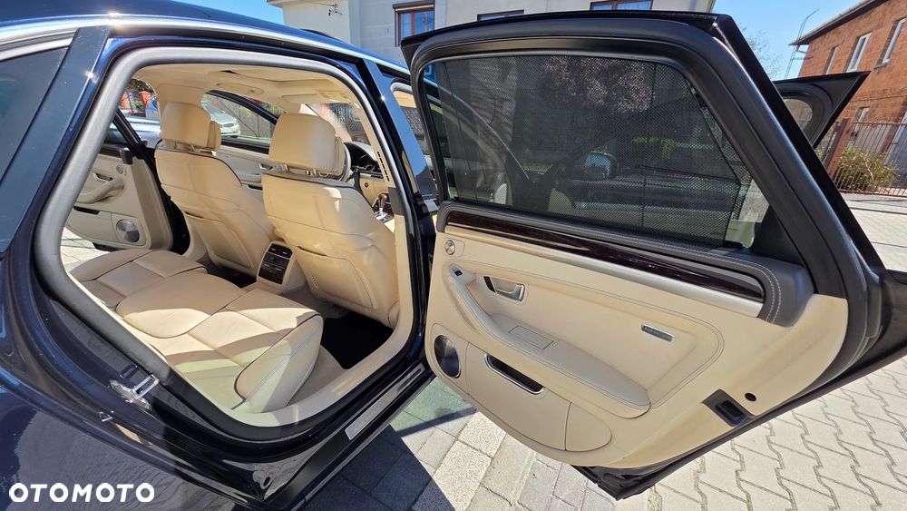 Audi A8 4.2 TDI DPF Quattro - 24