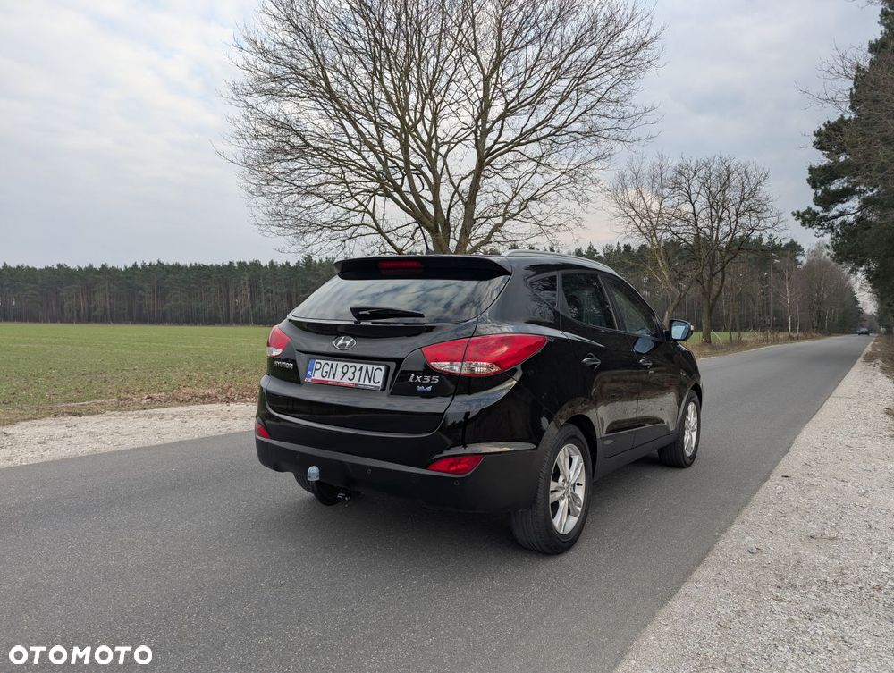 Hyundai ix35 1.7 CRDi 2WD blue Finale Silver - 10