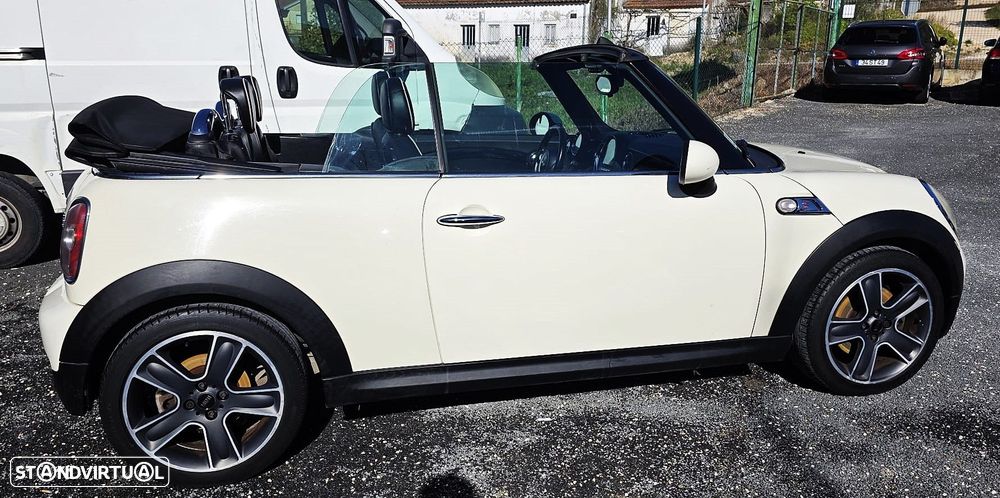 MINI Cabrio Cooper S - 15