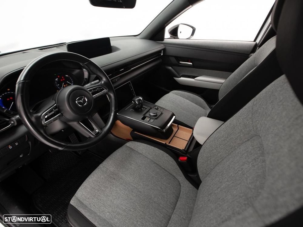 Mazda MX-30 e-SKYACTIV Makoto Urban Expression - 8