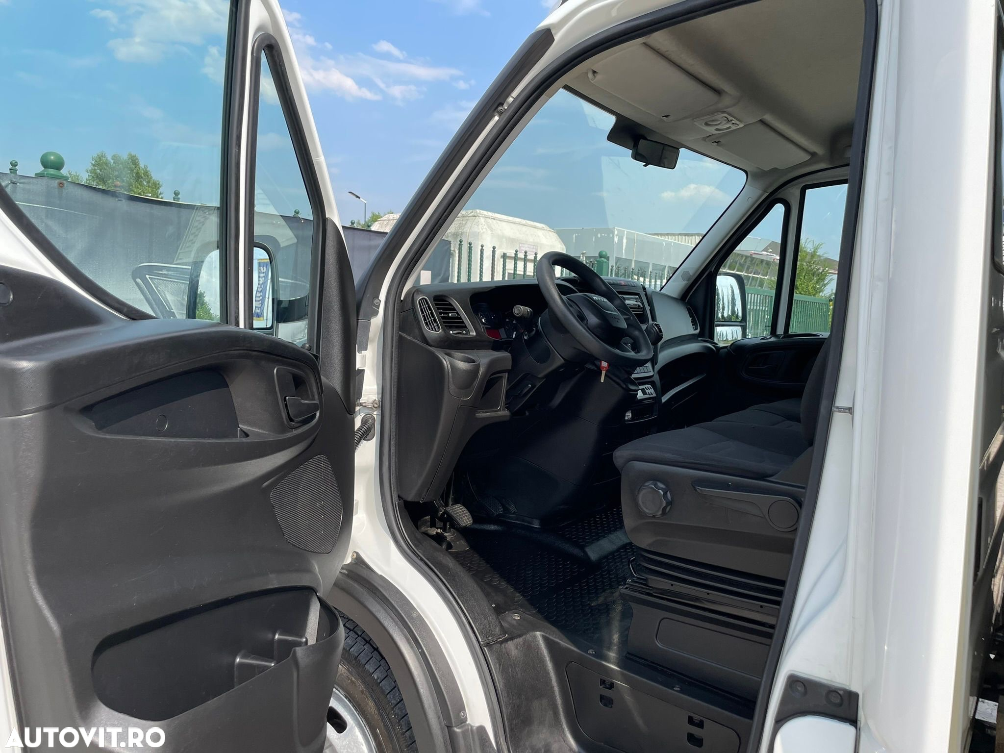 Iveco Daily 3.0 D FRIGORIFIC 2 COMP - 22