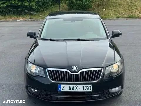 Skoda Superb 1.6 TDI GreenLine - 2