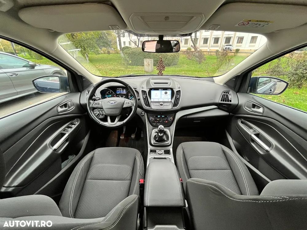 Ford Kuga 2.0 TDCi 2WD Trend - 11