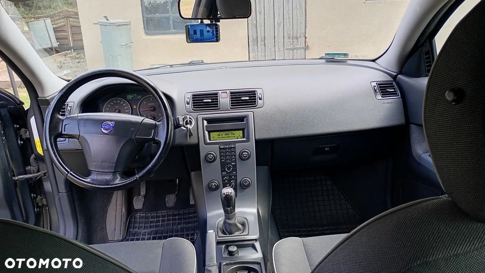 Volvo C30 1.6D - 24