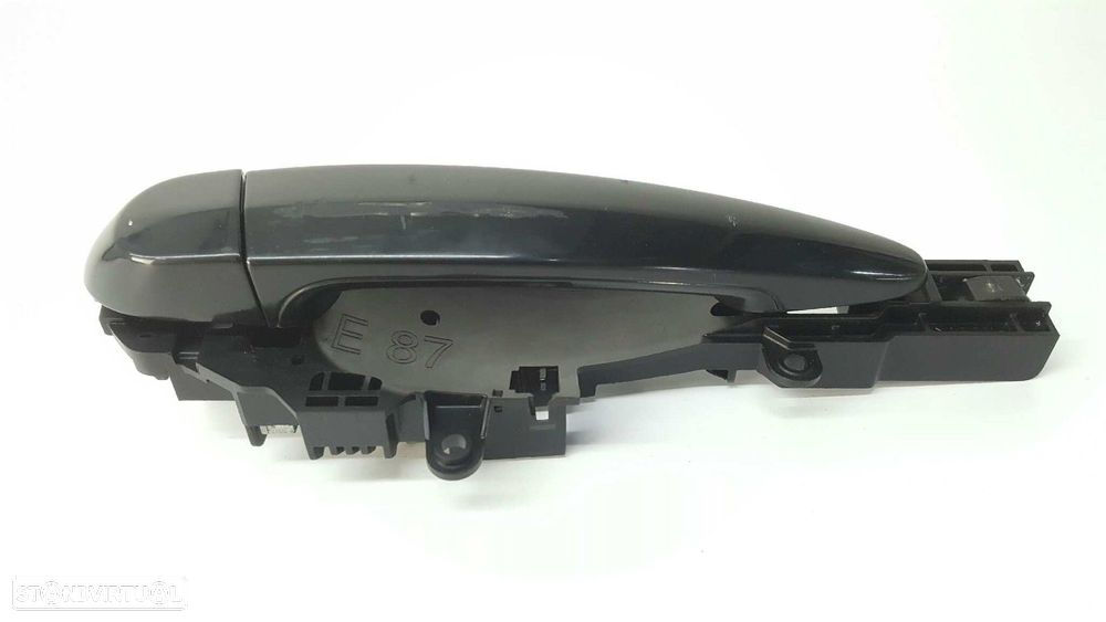 PUXADOR EXTERIOR FRENTE DIREITO BMW SERIE 1 BERLINA (E81/E87) 120D - 4
