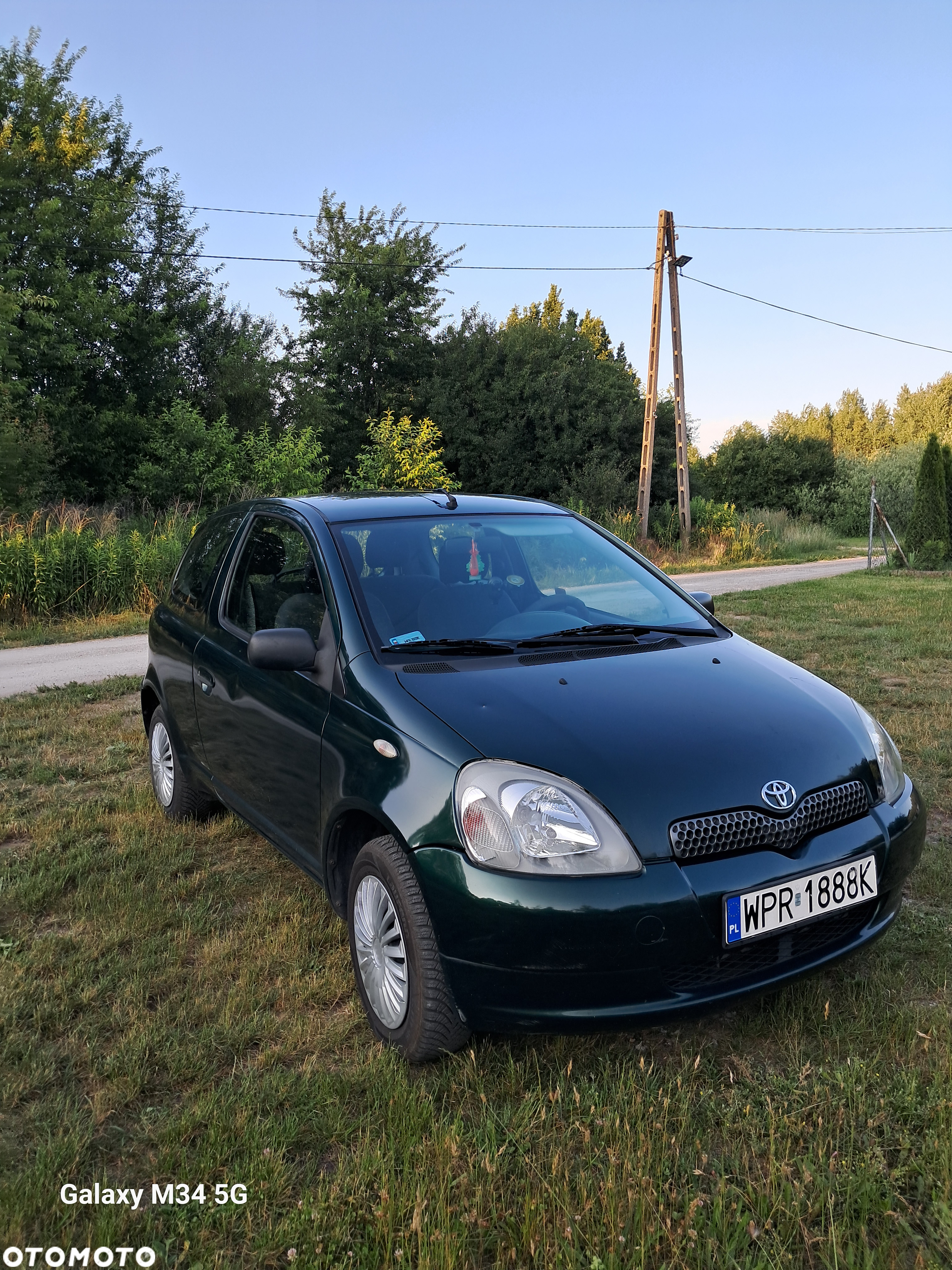Toyota Yaris 1.0 Base - 2