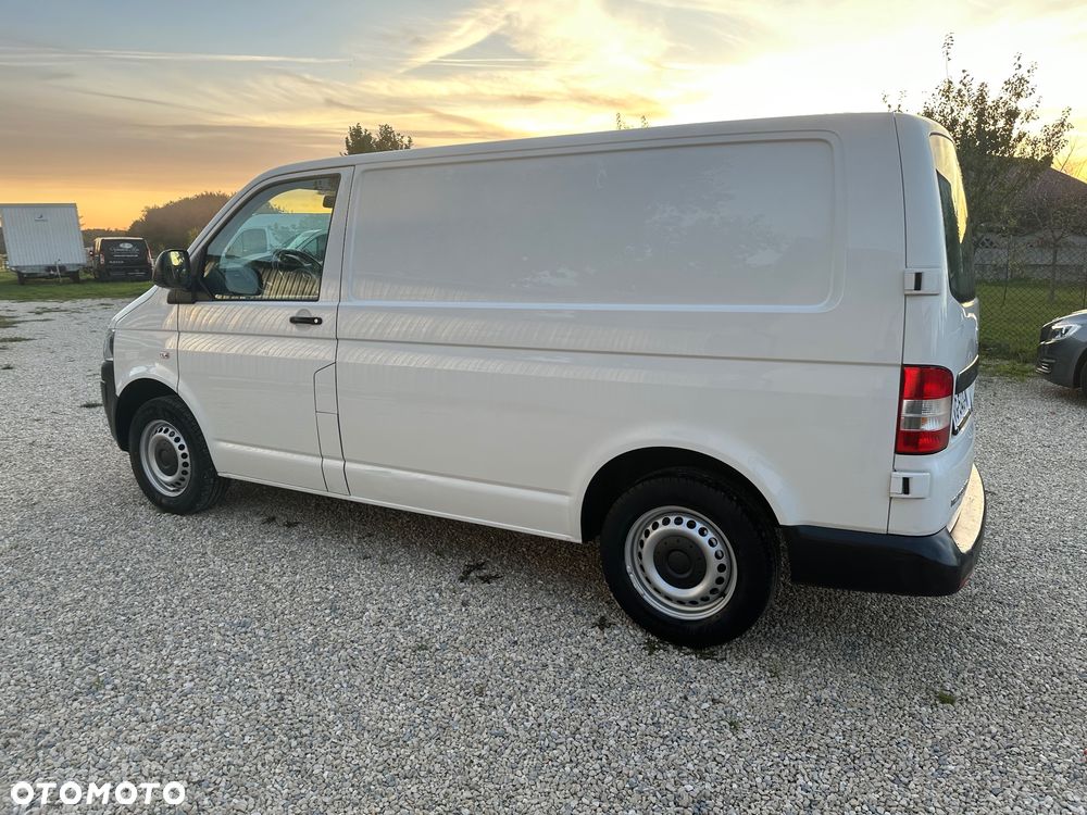 Volkswagen Transporter - 3