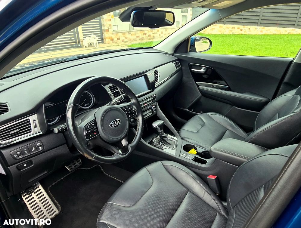 Kia Niro 1.6 GDI 2WD Aut. Vision - 17