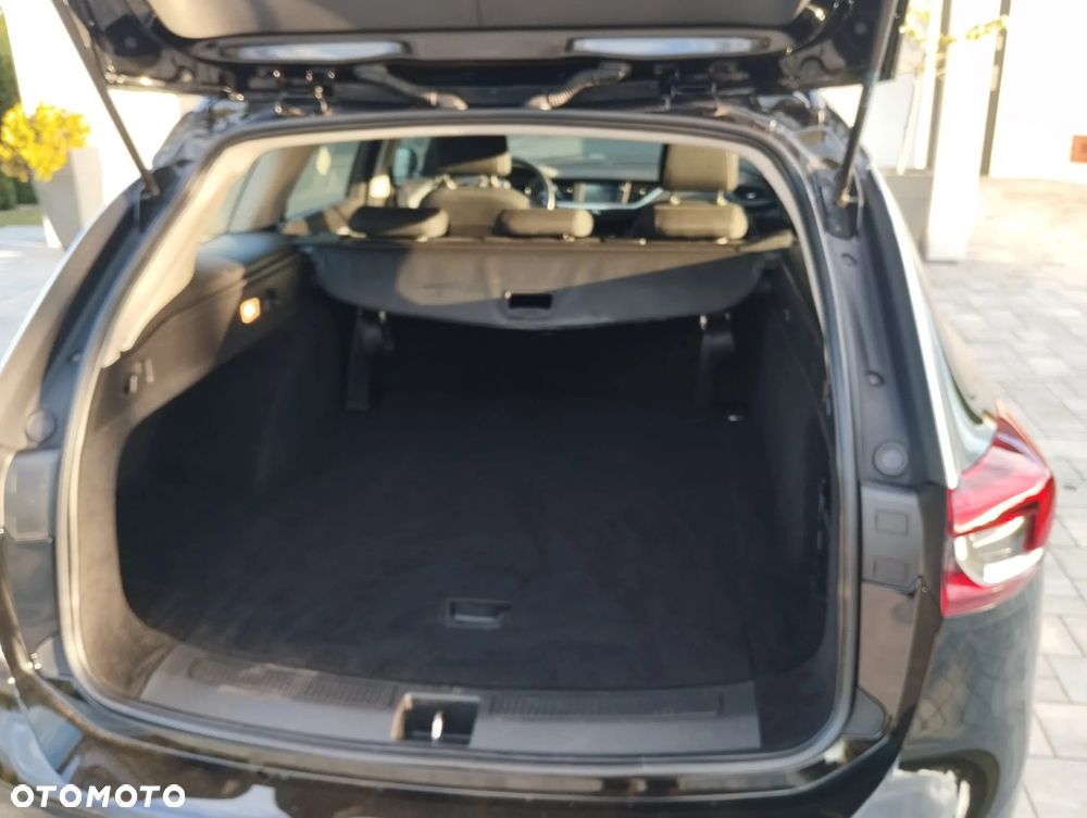 Opel Insignia - 14