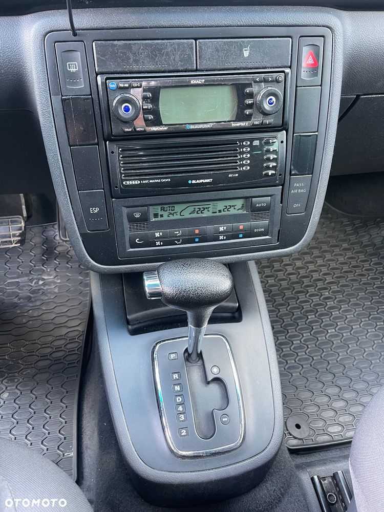 Volkswagen Sharan 1.9 TDI Automatik Comfortline - 30