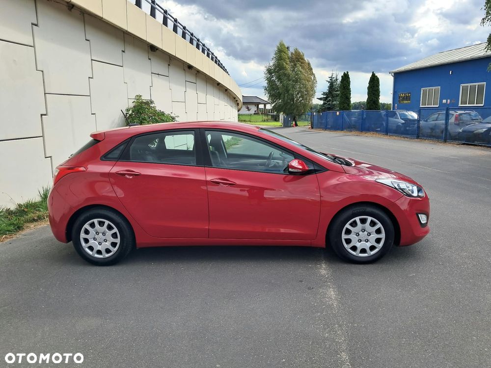 Hyundai i30 1.4 Premium - 10