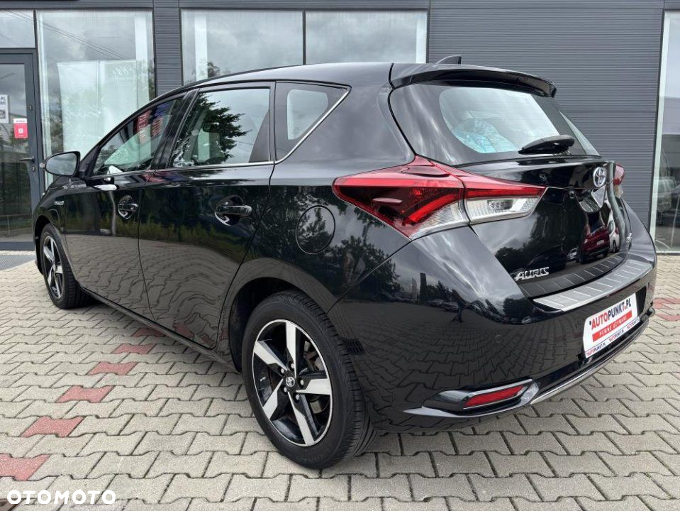 Toyota Auris - 8