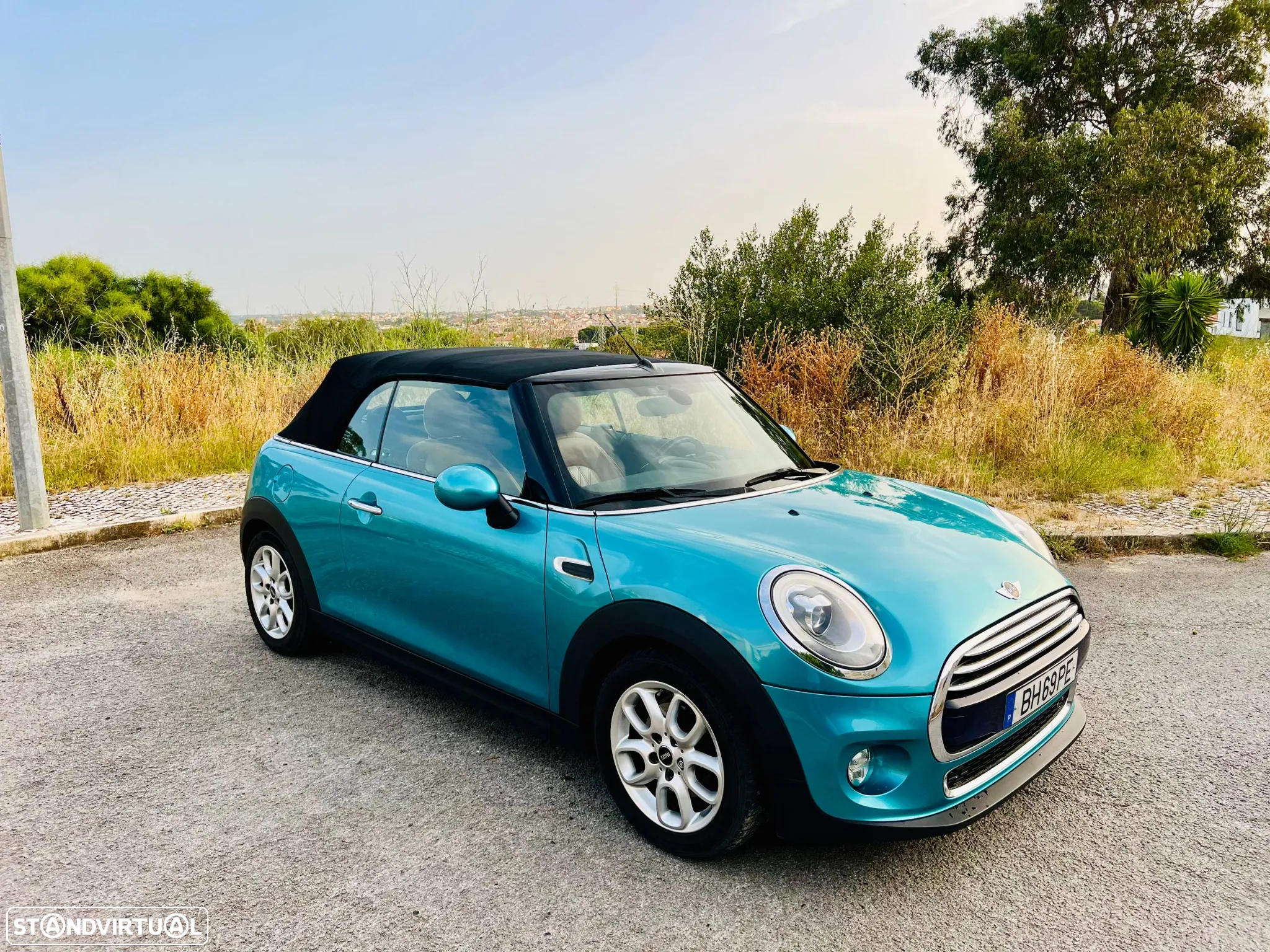 MINI Cabrio Cooper D - 2
