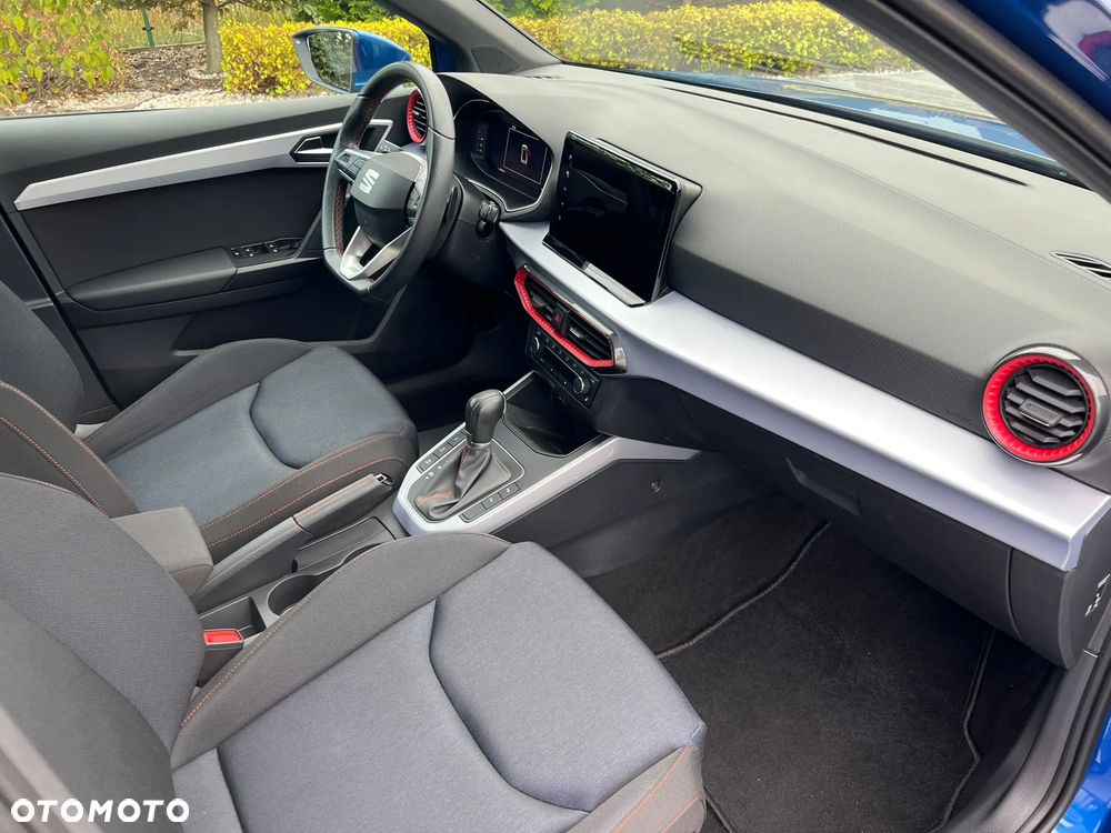 Seat Arona - 12