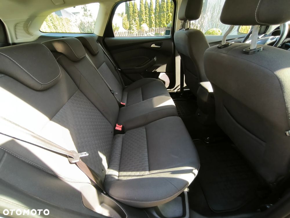 Ford Focus 1.0 EcoBoost Titanium ASS - 8