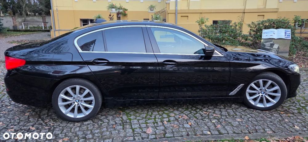 BMW Seria 5 518d - 21