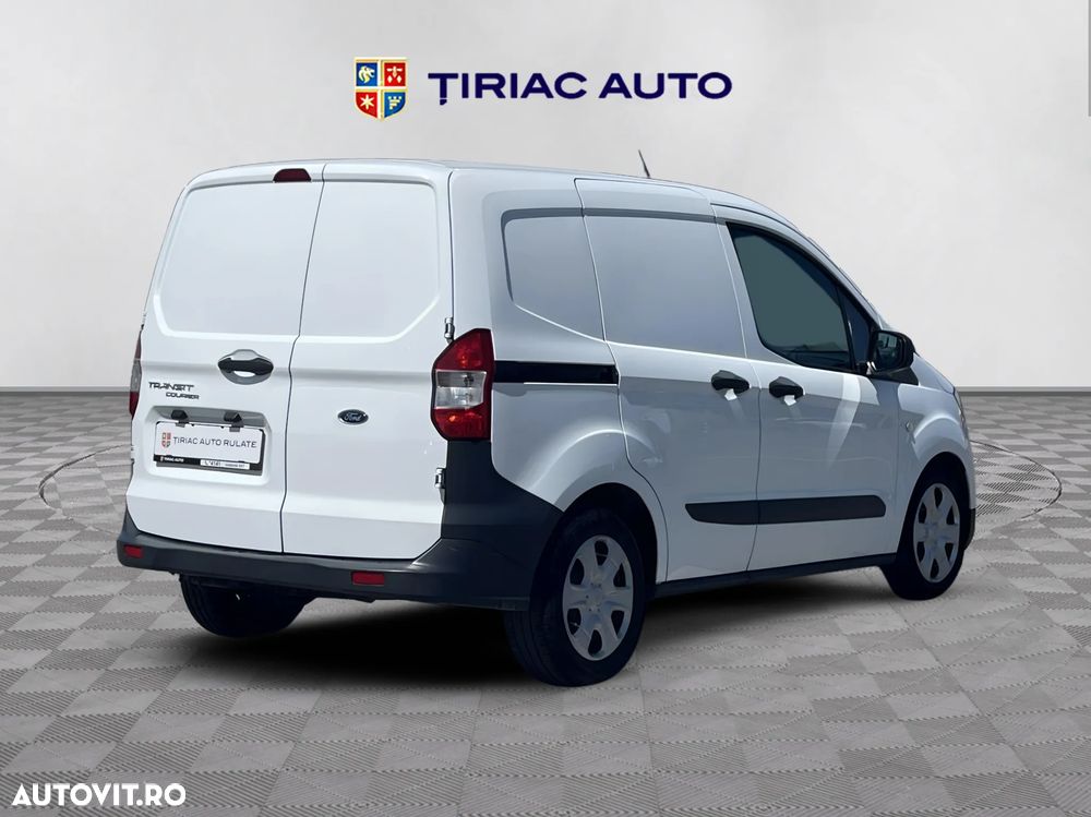 Ford Courier - 7