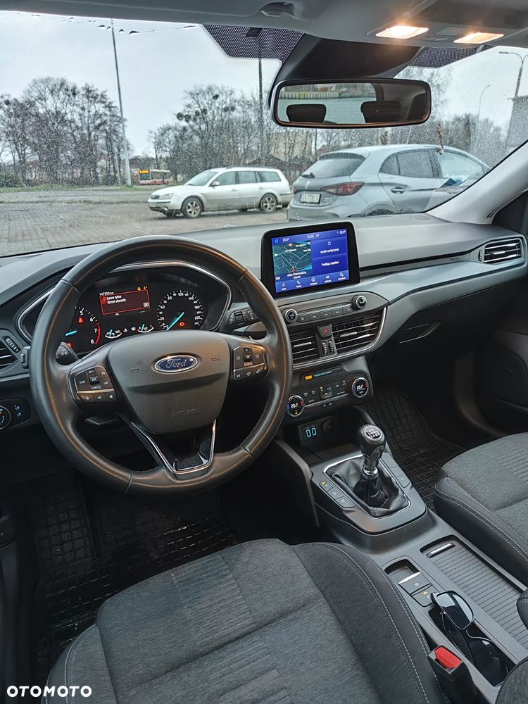 Ford Focus 1.0 EcoBoost mHEV Active X - 11