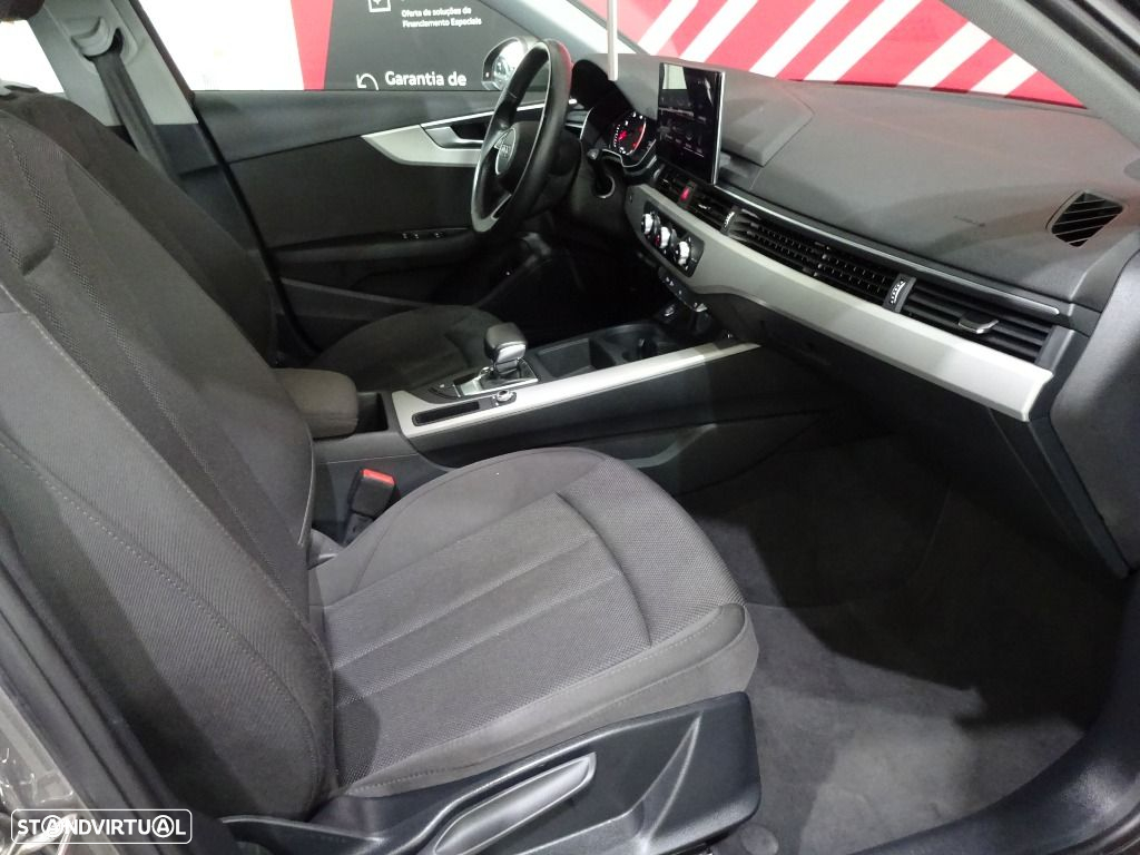 Audi A4 Avant 35 TDI S tronic - 19