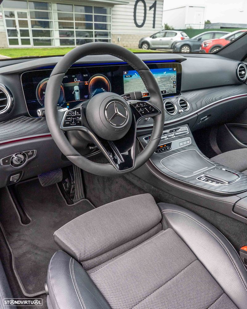 Mercedes-Benz E 200 9G-TRONIC - 12