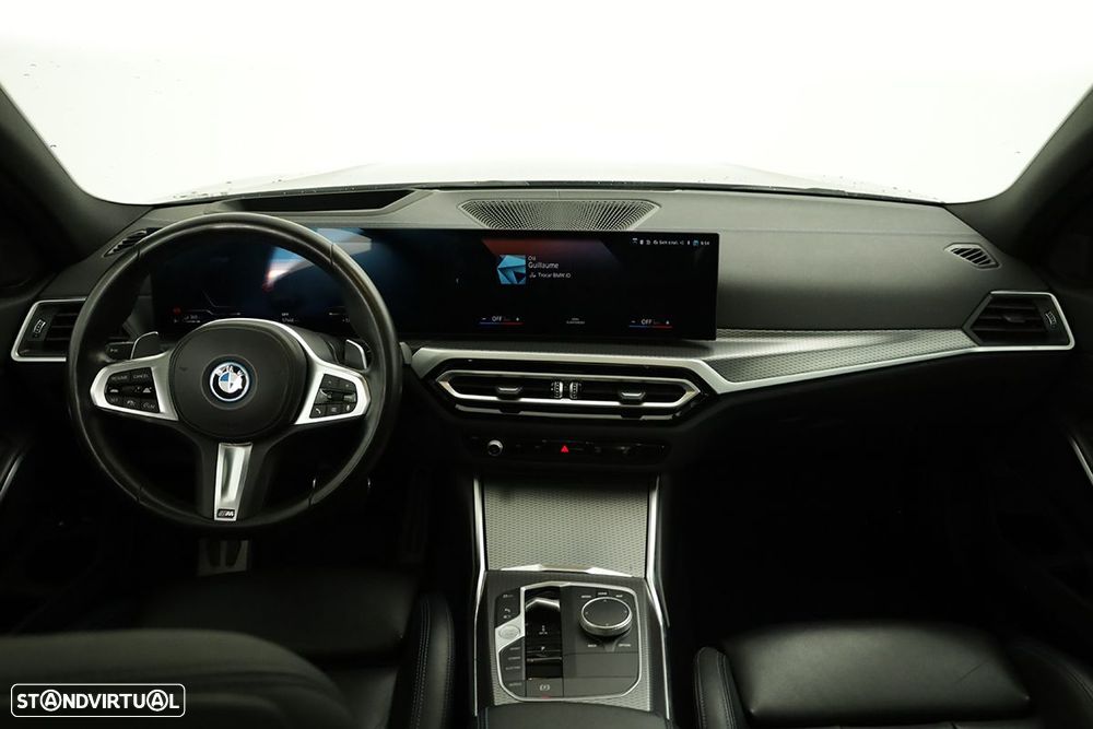 BMW 330 e Touring Pack M Auto - 9