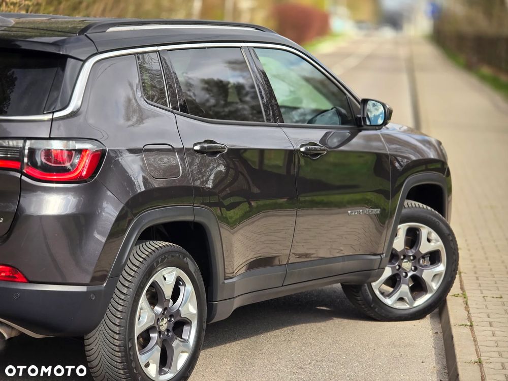 Jeep Compass 1.4 TMair Limited 4WD S&S - 40