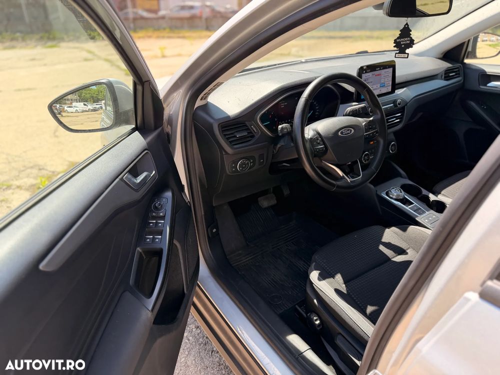 Ford Focus 1.5 EcoBlue Connected - 9