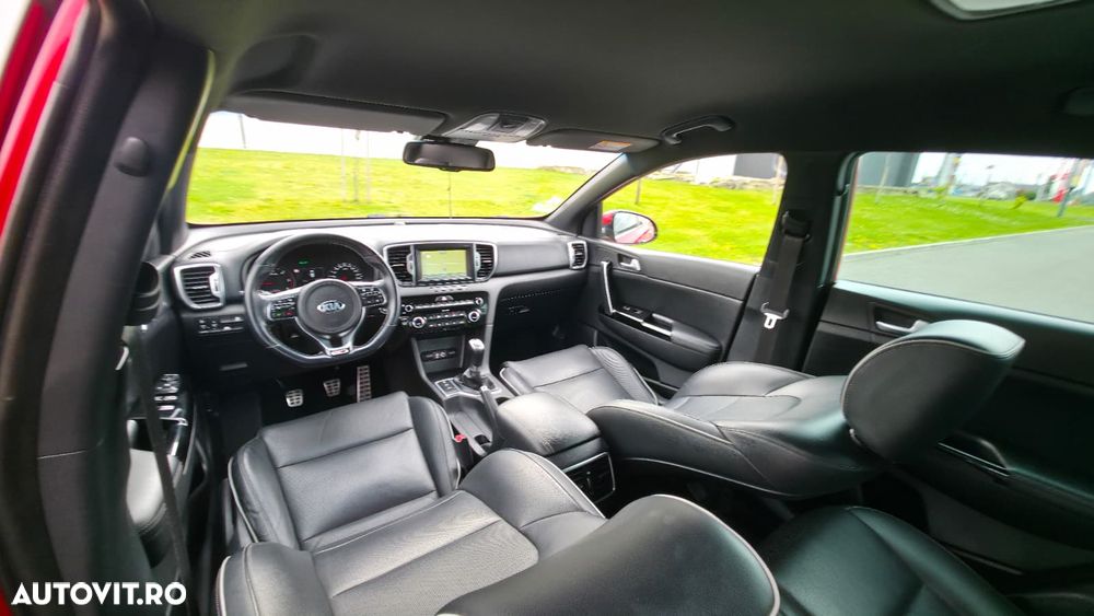 Kia Sportage 1.7 DSL MT 4x2 PREMIUM - 33