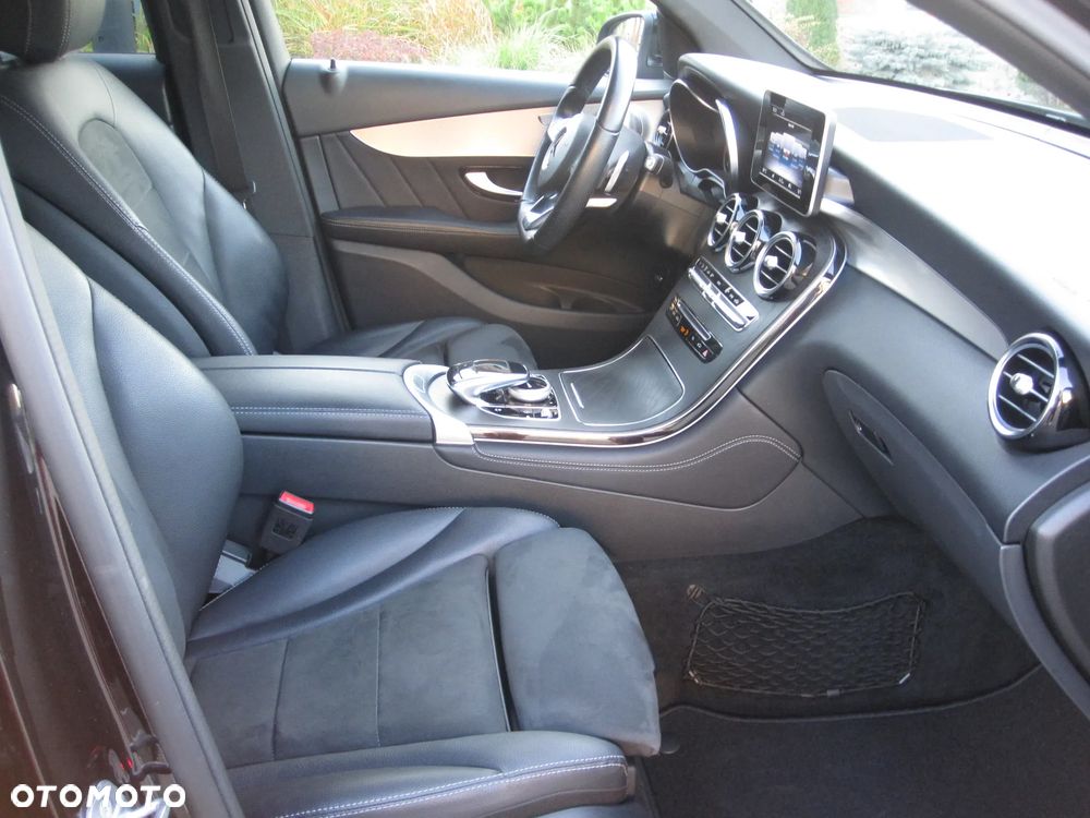 Mercedes-Benz GLC 250 4-Matic - 20