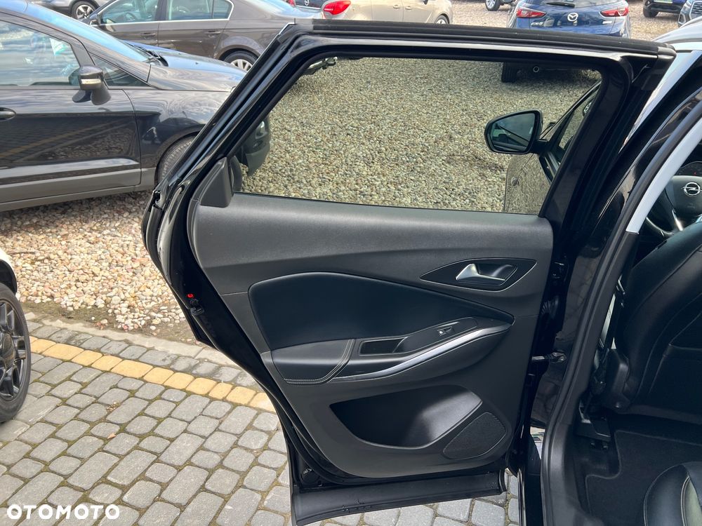 Opel Grandland X 1.2 Start/Stop Automatik Business Elegance - 19