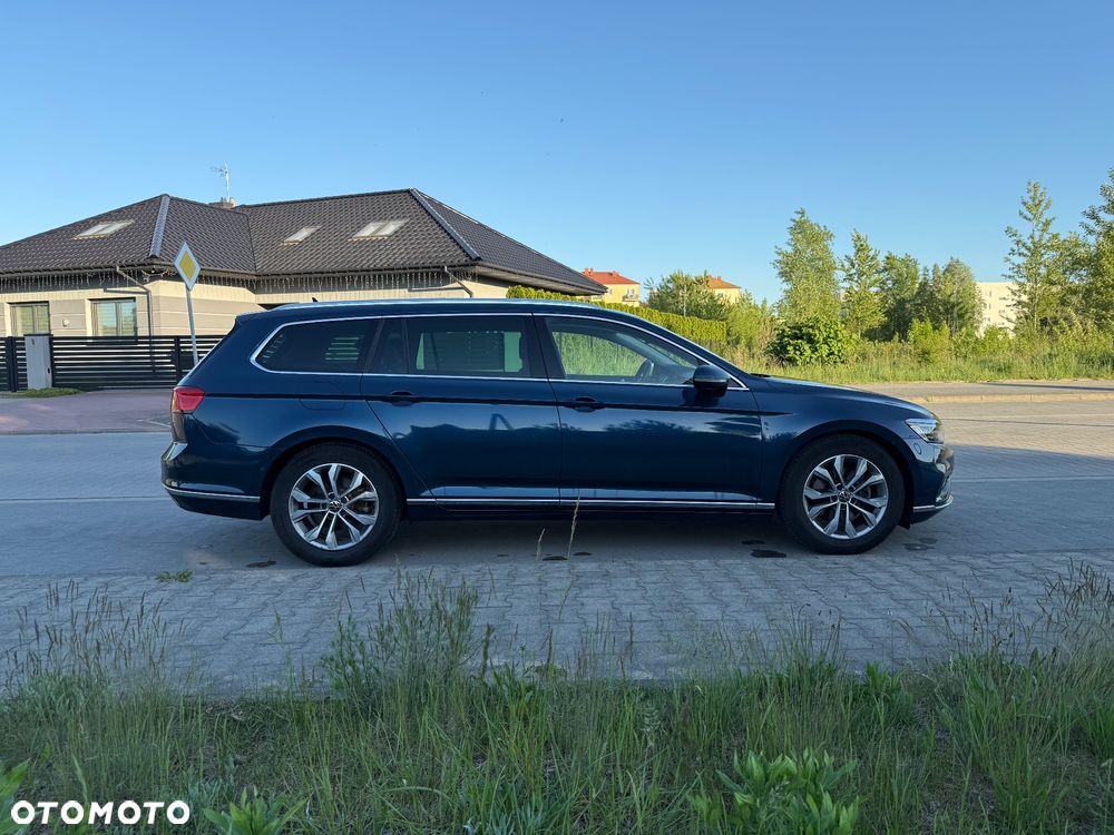 Volkswagen Passat - 7