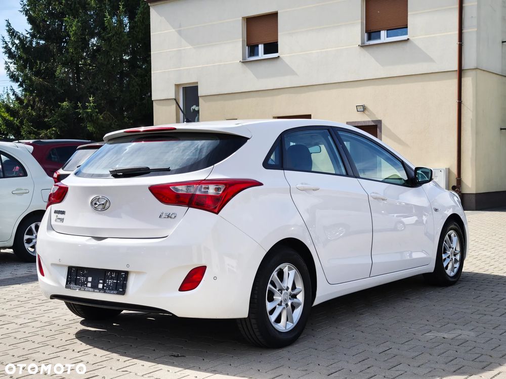 Hyundai i30 1.4 Fifa World Cup Edition - 5