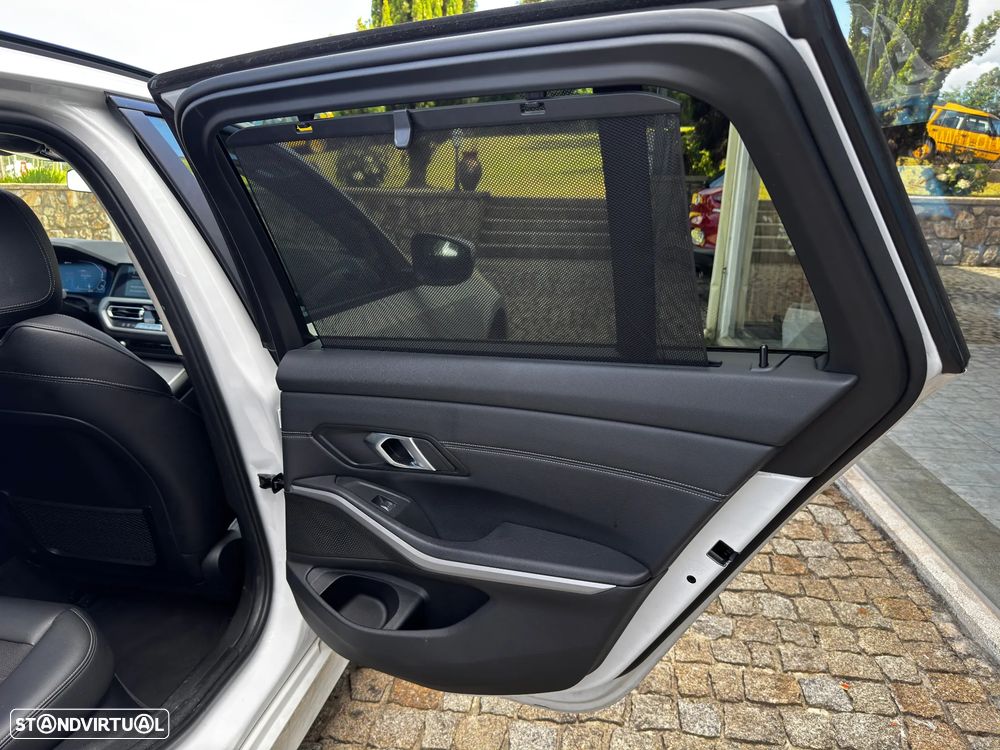 BMW 330 e Corporate Edition Auto - 16