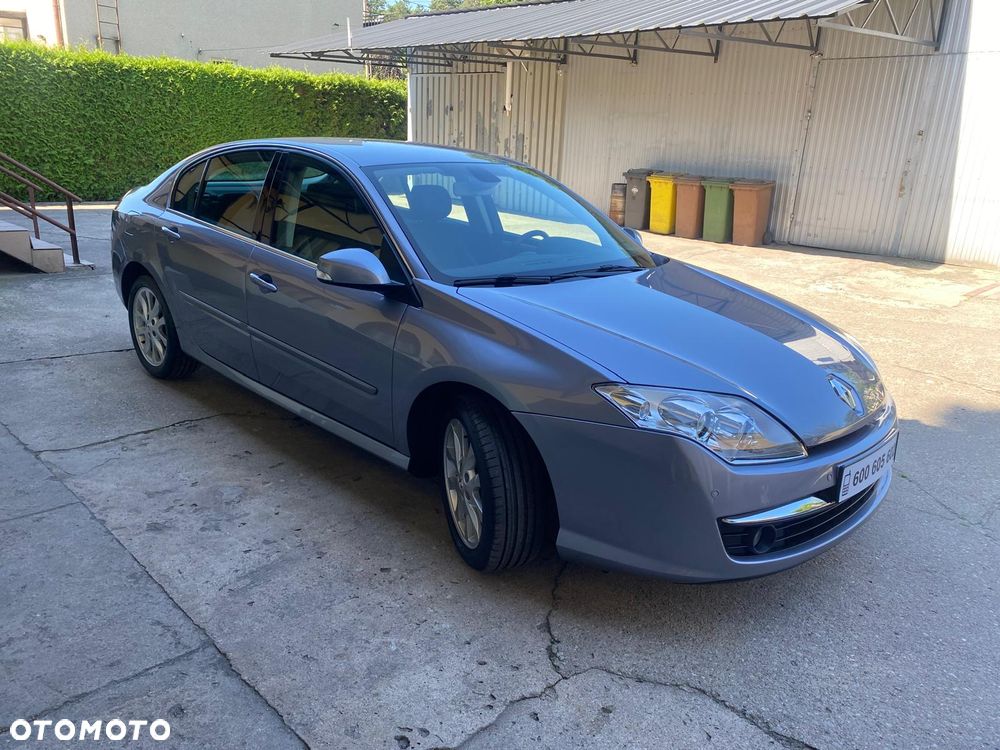 Renault Laguna - 1