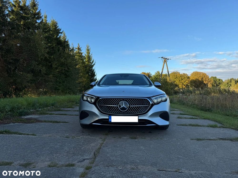 Mercedes-Benz Klasa E 200 mHEV Avantgarde 9G-Tronic - 3