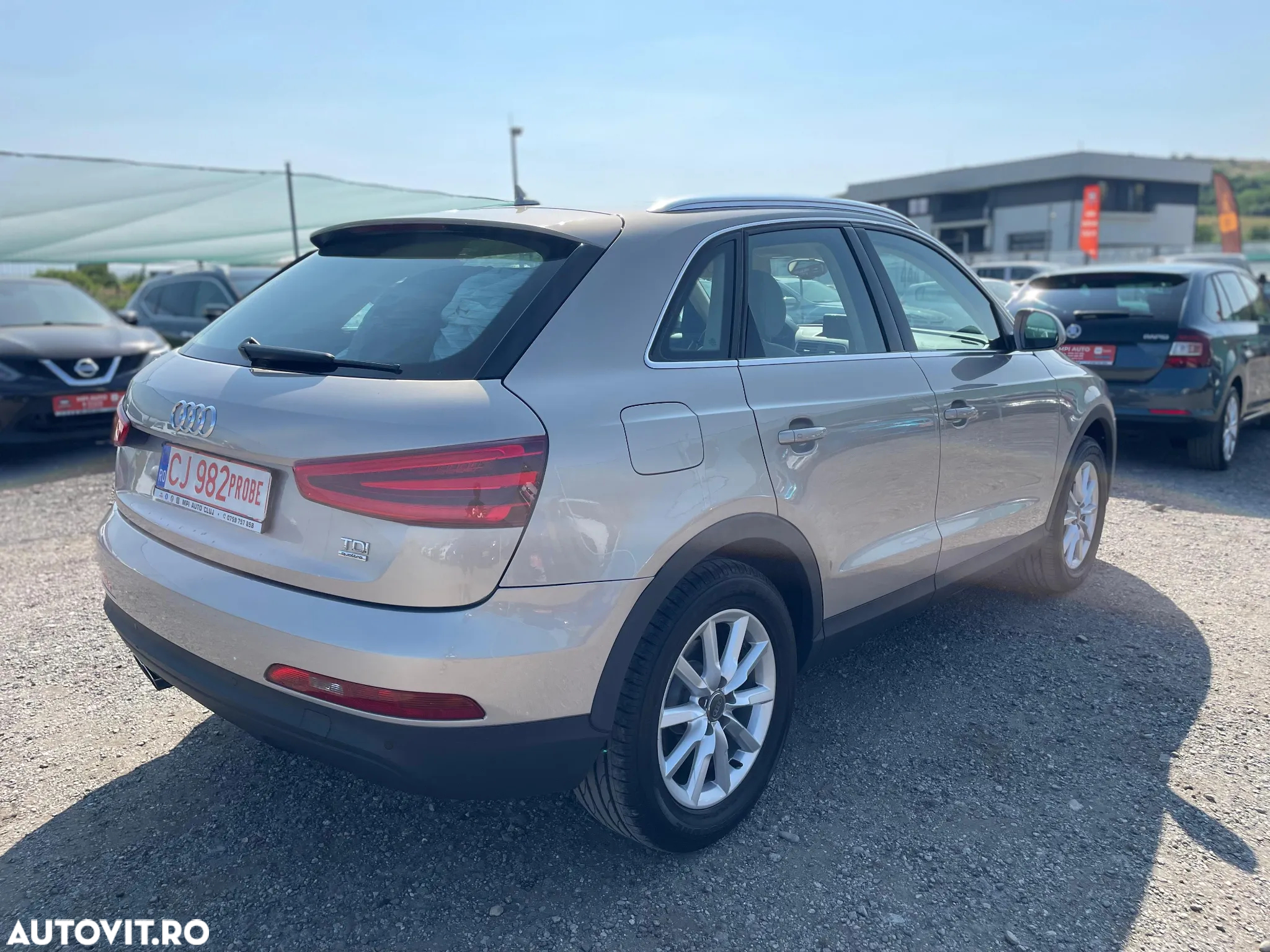 Audi Q3 2.0 TDI Quattro S-Tronic - 19