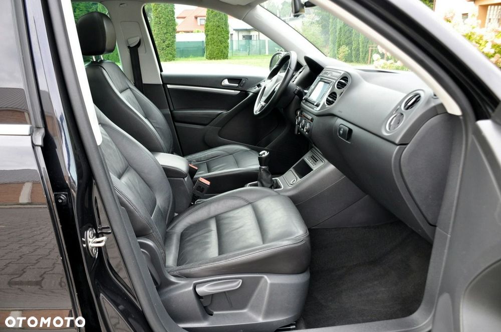 Volkswagen Tiguan - 17